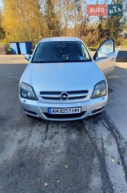 Лифтбек Opel Vectra 2003 в 