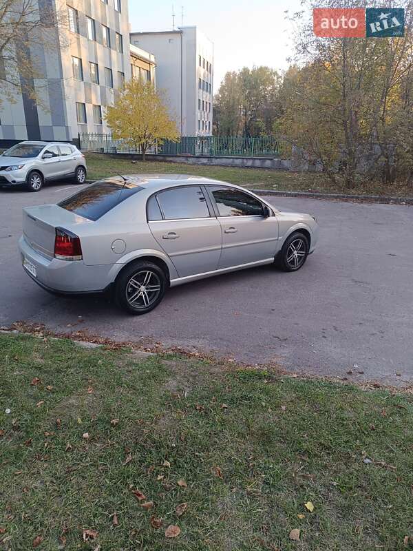 Седан Opel Vectra 2008 в Житомире