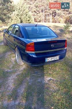 Седан Opel Vectra 2003 в 