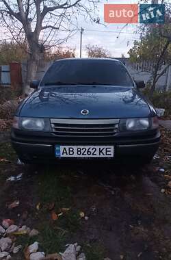 Седан Opel Vectra 1989 в Виннице