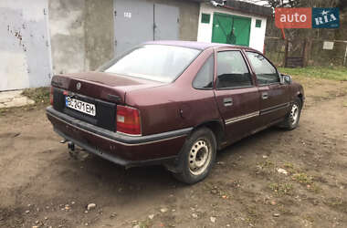 Седан Opel Vectra 1990 в Стрию