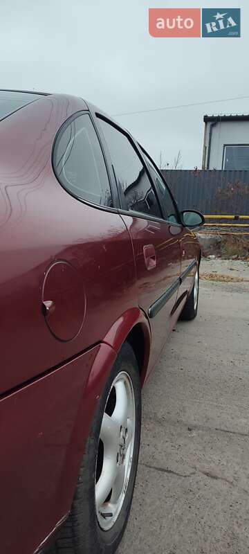 Седан Opel Vectra 1997 в Ровно