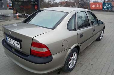 Седан Opel Vectra 1996 в Коломиї