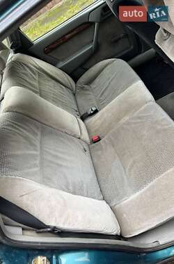 Седан Opel Vectra 1995 в 