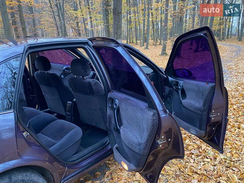 Седан Opel Vectra 1997 в Жмеринці