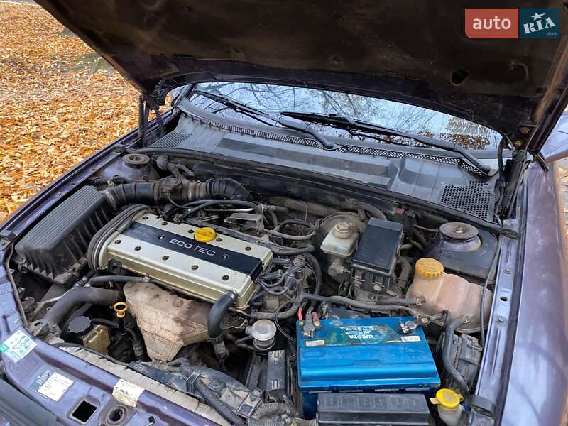 Седан Opel Vectra 1997 в Жмеринці