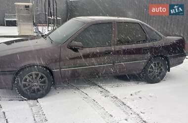 Седан Opel Vectra 1993 в Киеве