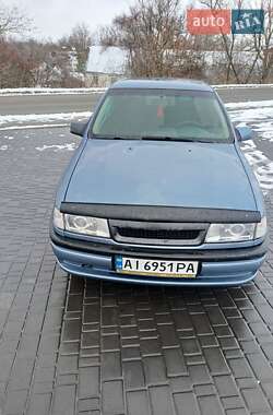 Седан Opel Vectra 1989 в Фастове