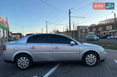 Седан Opel Vectra 2004 в Белой Церкви