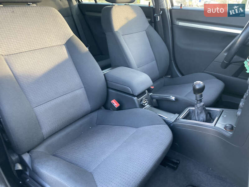 Універсал Opel Vectra 2007 в Ковелі