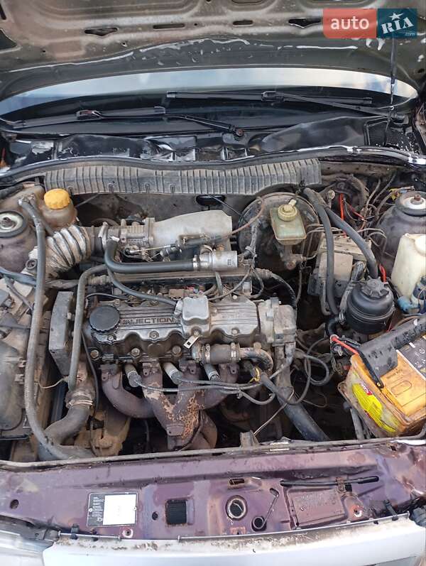 Ліфтбек Opel Vectra 1993 в Рудки
