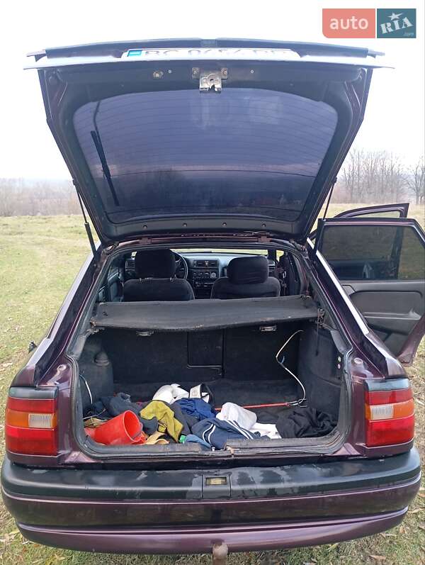Ліфтбек Opel Vectra 1993 в Рудки