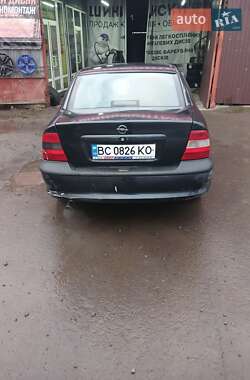 Седан Opel Vectra 1998 в Львове