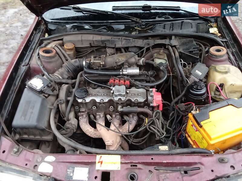Лифтбек Opel Vectra 1990 в Сахновщине