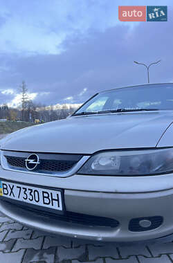 Лифтбек Opel Vectra 1999 в 