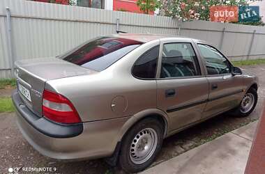 Седан Opel Vectra 1996 в Івано-Франківську