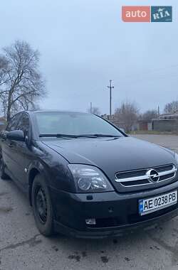 Седан Opel Vectra 2004 в 