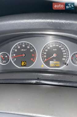 Седан Opel Vectra 2004 в 