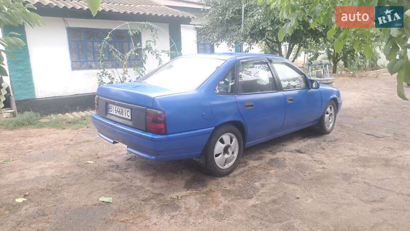 Седан Opel Vectra 1992 в Лубнах