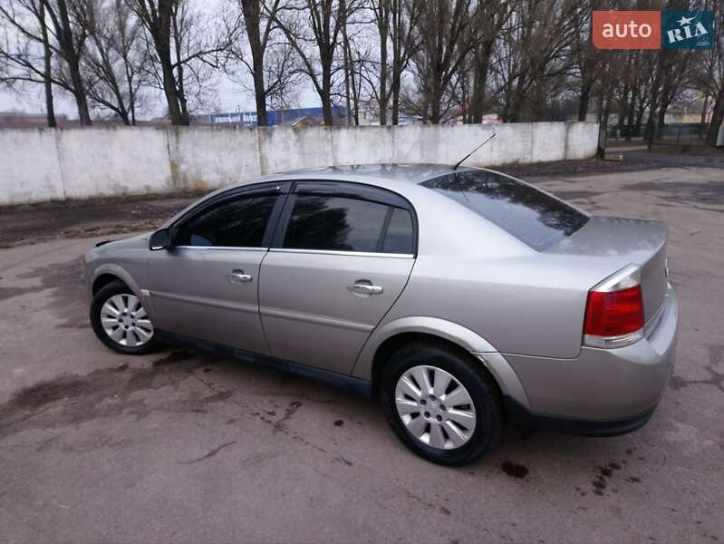 Седан Opel Vectra 2004 в Конотопе