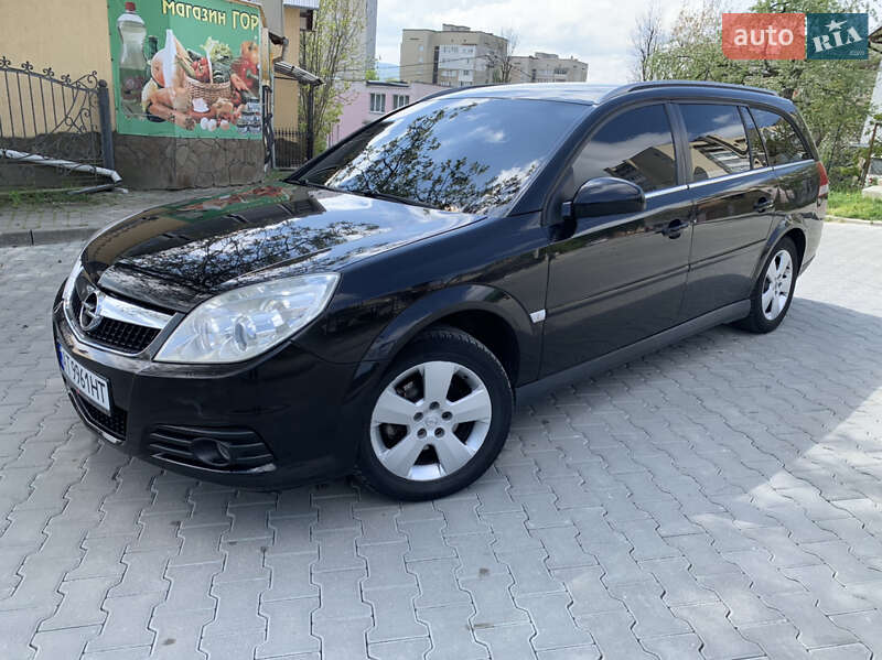Универсал Opel Vectra 2006 в Трускавце