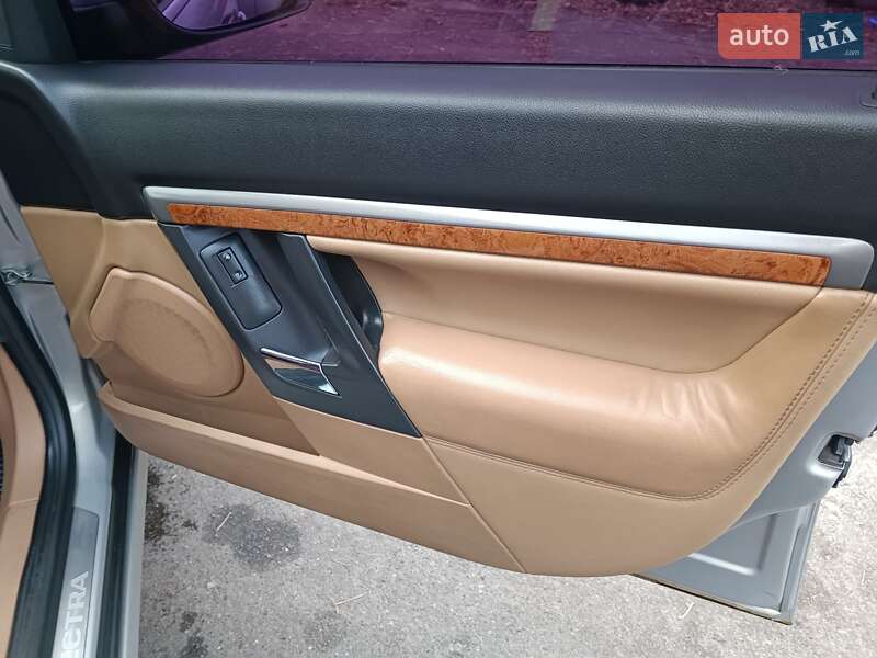 Седан Opel Vectra 2008 в Киеве фото 6 Седан Opel Vectra 2008 в Киеве