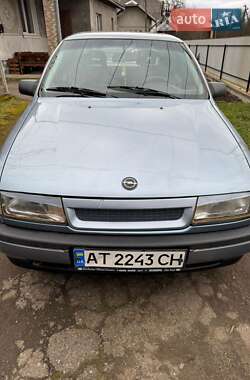 Седан Opel Vectra 1990 в Коломиї