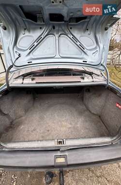 Седан Opel Vectra 1990 в 