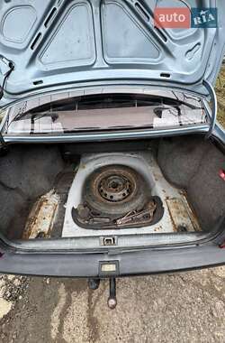 Седан Opel Vectra 1990 в 