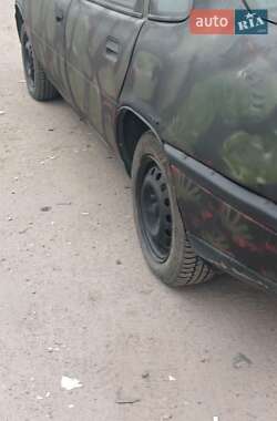 Седан Opel Vectra 1993 в 
