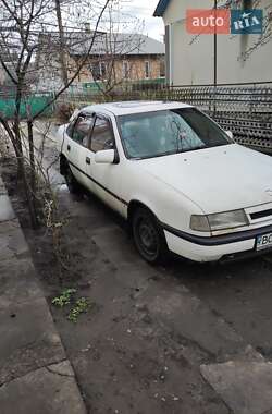 Седан Opel Vectra 1989 в Радивиліві