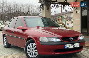 Седан Opel Vectra 1998 в Дунаевцах