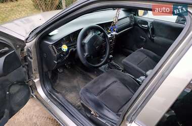 Седан Opel Vectra 1996 в 