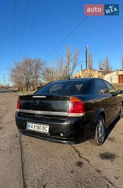 Седан Opel Vectra 2004 в Николаеве