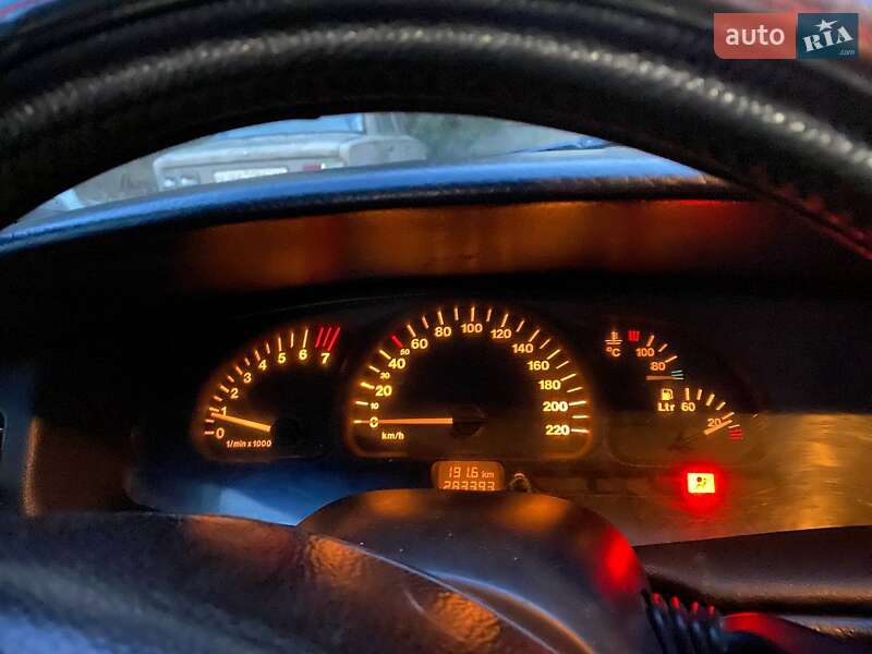 Седан Opel Vectra 1998 в Виннице