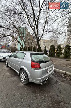 Лифтбек Opel Vectra 2004 в Киеве