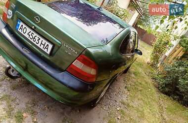 Седан Opel Vectra 1996 в Чопі