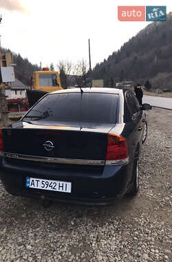 Седан Opel Vectra 2002 в Косове