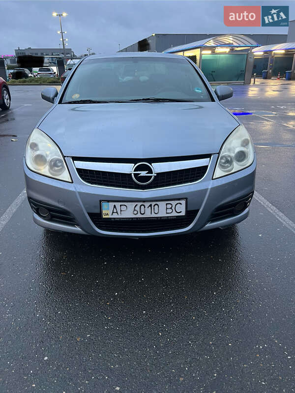 Седан Opel Vectra 2008 в Петропавловской Борщаговке