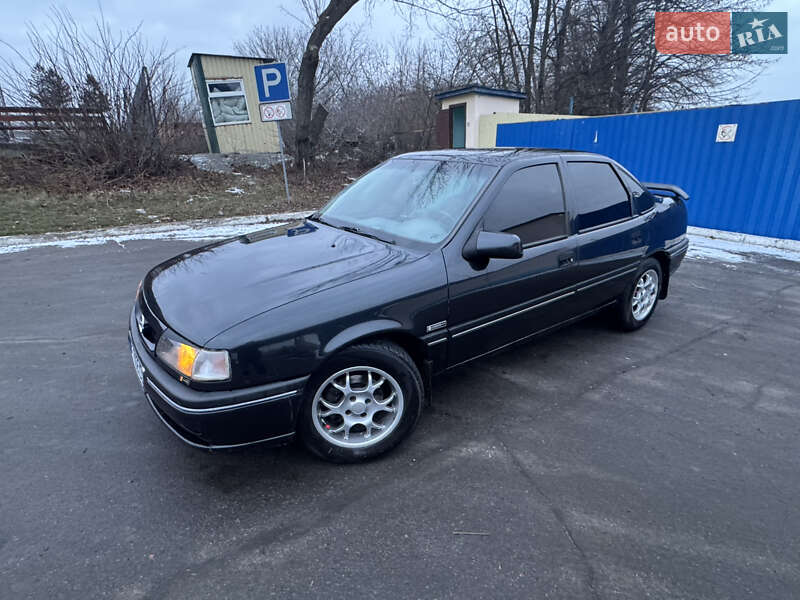 Седан Opel Vectra 1994 в Полтаве