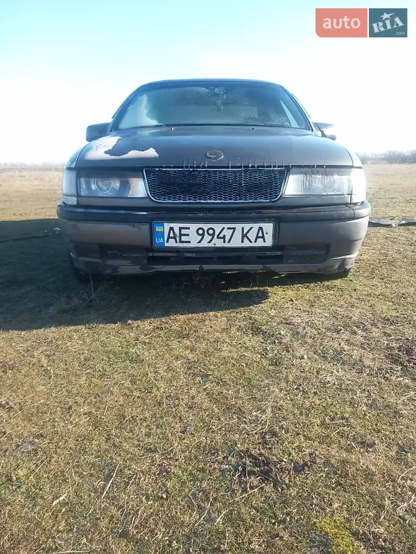 Opel Vectra 1989 VIN W0L000087K1102097 фото оголошення 15 з 48