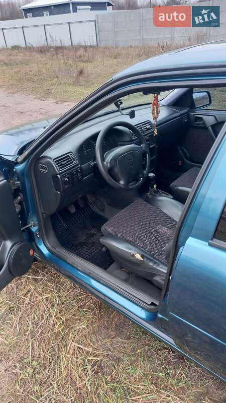 Седан Opel Vectra 1994 в Броварах