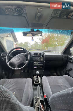 Седан Opel Vectra 1995 в 