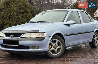 Седан Opel Vectra 1998 в Дніпрі