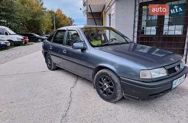 Ліфтбек Opel Vectra 1995 в Івано-Франківську