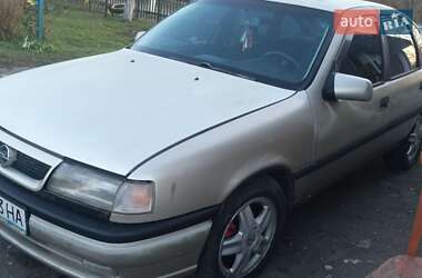 Ліфтбек Opel Vectra 1992 в Городку