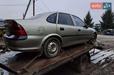 Седан Opel Vectra 2000 в Чорткові