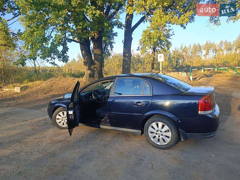 Седан Opel Vectra 2003 в Ватутіному