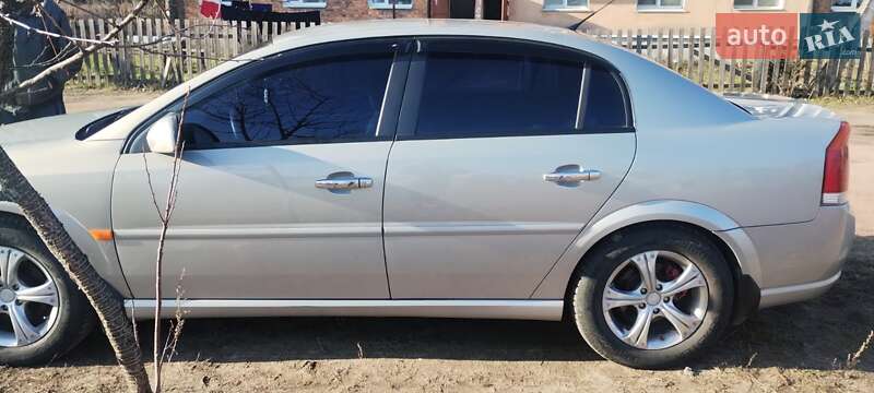 Седан Opel Vectra 2006 в На Новой Боровой