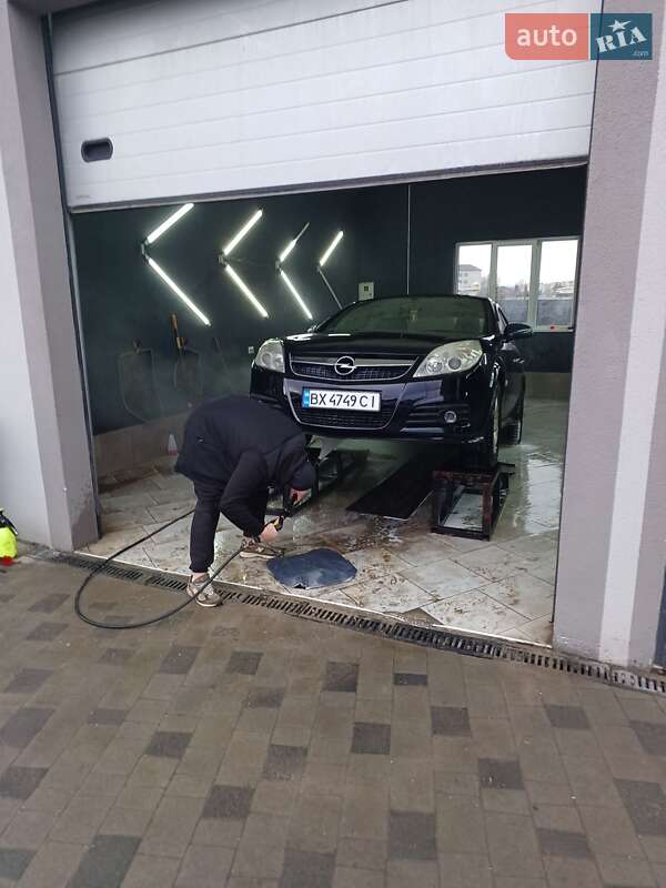 Седан Opel Vectra 2006 в Трускавце